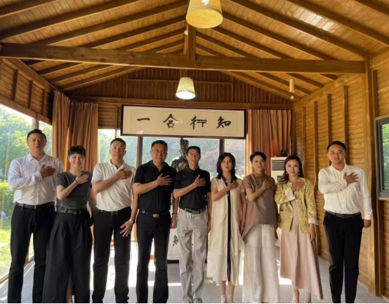 20240822-07長三角產(chǎn)業(yè)發(fā)展聯(lián)盟工作委員會第一屆述職報告1208